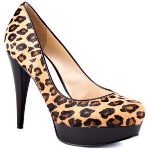 NEW GUESS Adriene - Multi Pony Leopards Pumps SZ 5